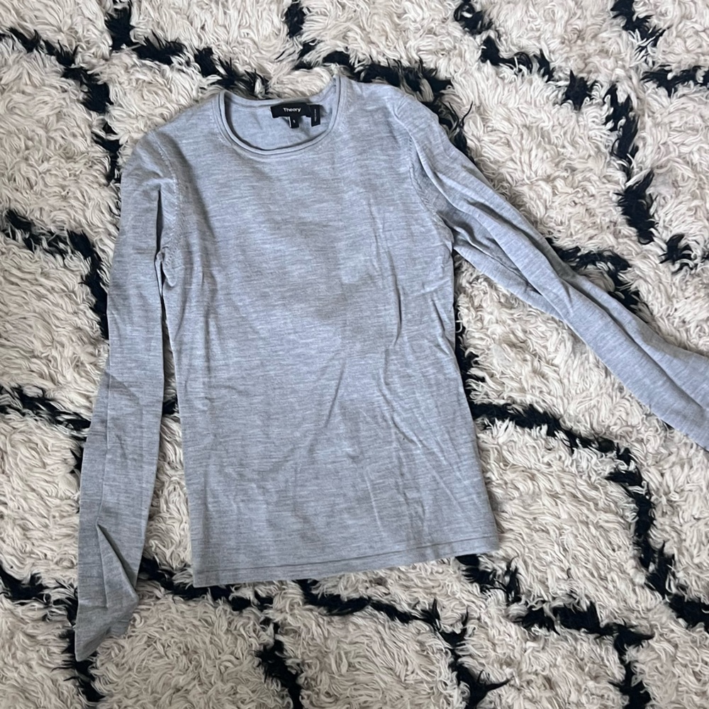Theory stretch wool sweater